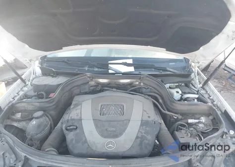 2011 Mercedes-Benz Glk 350 4Matic z USA, uszkodzony, nr VIN WDCGG8HB5BF570665